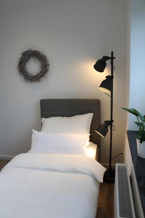 Gästezimmer Bergerhof - Ankommen und Wohlfühlen - Ferienwohnung Neuss