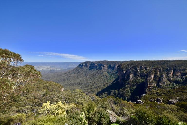 Amaroo Mountaintop Villa - Bed and Breakfast Katoomba