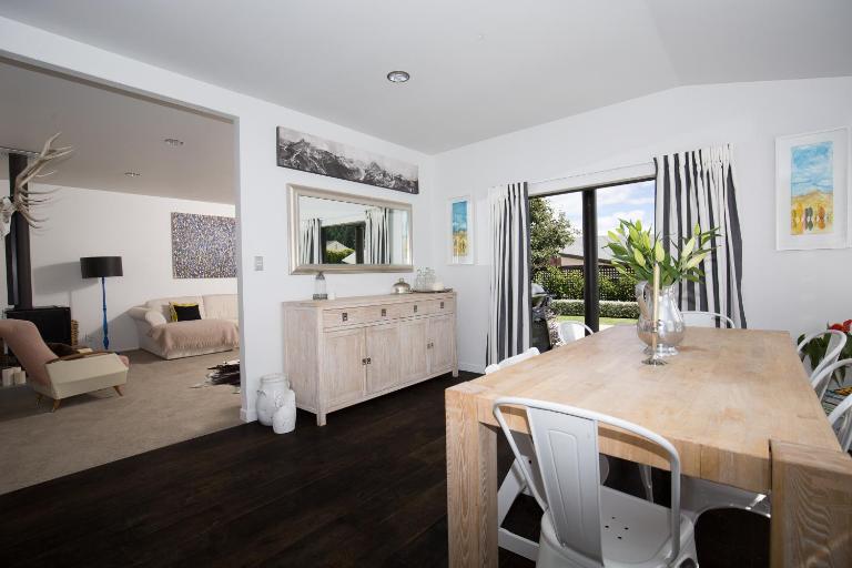 33 - Location location, right amongst it - B&B Wanaka