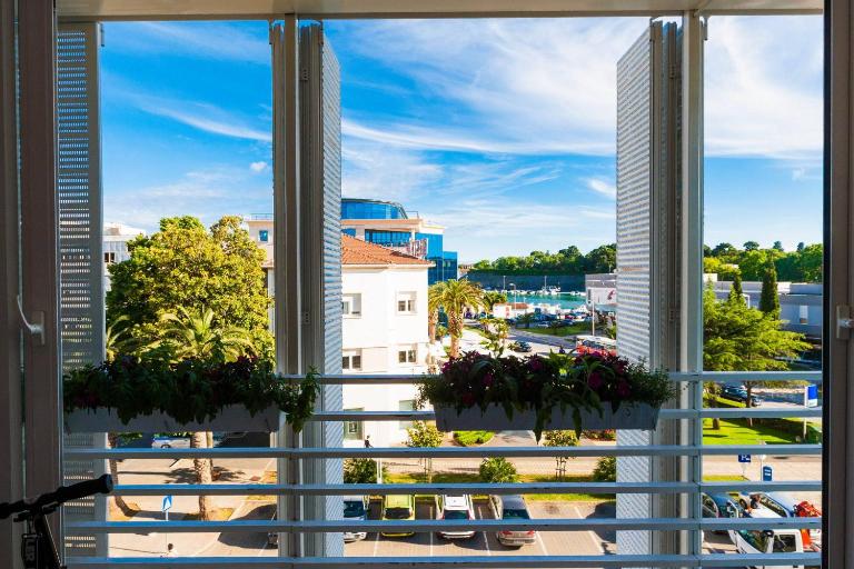White Towers Residences - Bed and Breakfast Zadar