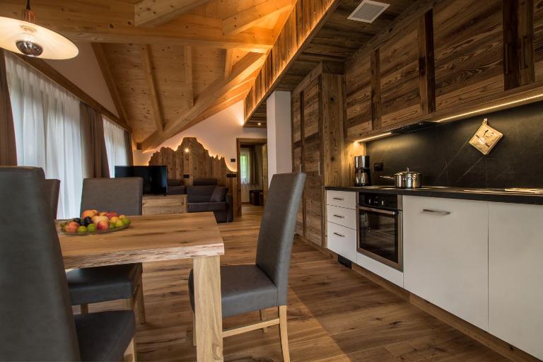 Lüch dl Cajer - Appartement Gran crëp - Ferienwohnung St. Martin in Thurn