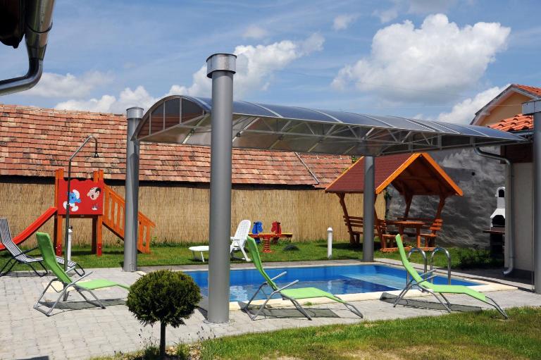 Arany Szőlő Wellness Apartmanház - B&B Hévíz