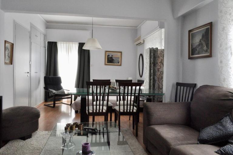 Awesome Home 3' from Metro (M3) Station Agia Paraskevi - Ferienwohnung Athen