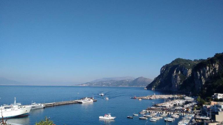 Casa Paolina - casa vacanze - B&B Capri città