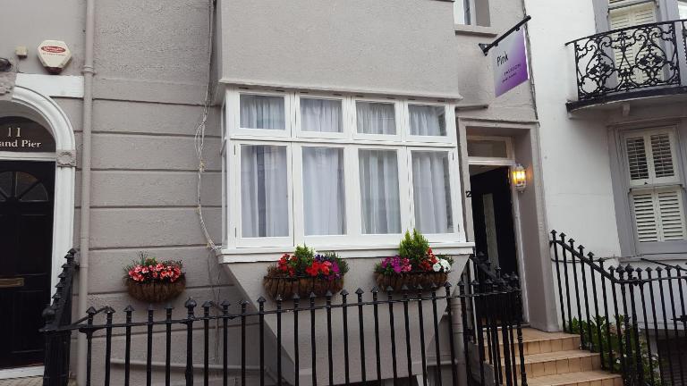 Pink Pavilion - B&B Brighton