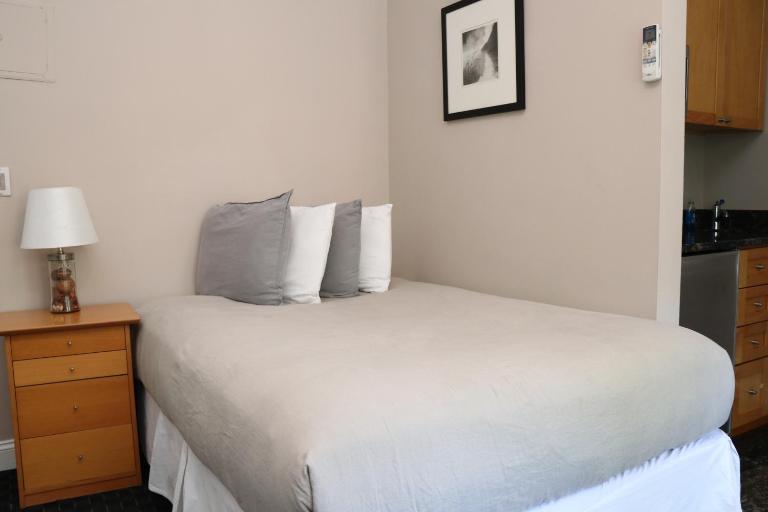 Stylish Downtown Studio, #32 - Chambres d'hôtes Boston