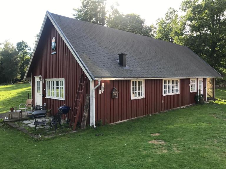 Sävekulla 207 "Brygghuset" - Chambres d'hôtes Älvsered