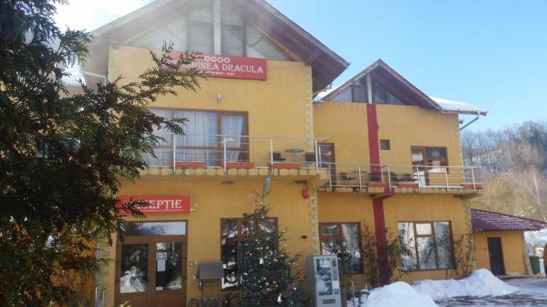 Pensiunea Dracula & Spa - B&B Căpățânenii Ungureni
