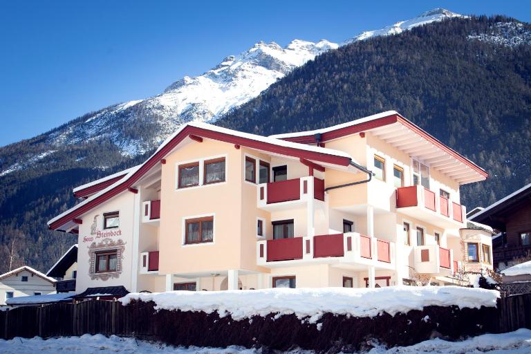 Haus Steinbock - B&B Neustift