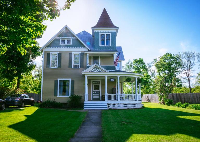 Burdett House Bed & Breakfast - B&B Burdett