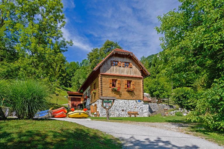 Sobol in Kočičin (Haus für 6-9 Personen) - Ferienwohnung Kuželj