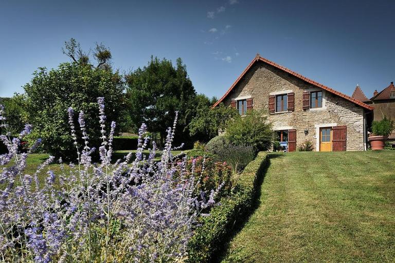 La Chambre des Buissonnats - Chambres d'hôtes Martailly-lès-Brancion