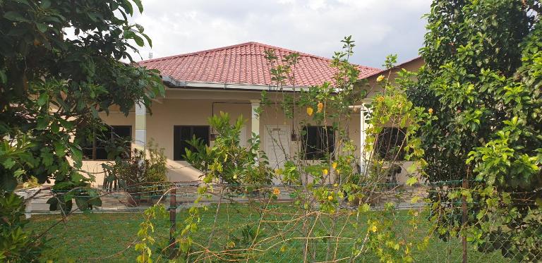 D'merbau Homestay & Laman Kahwin Sg Buloh - B&B Merbau Sempak