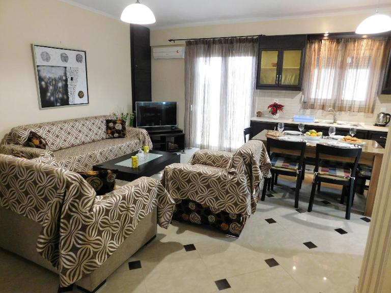 Eleni Apartment - B&B Pigi