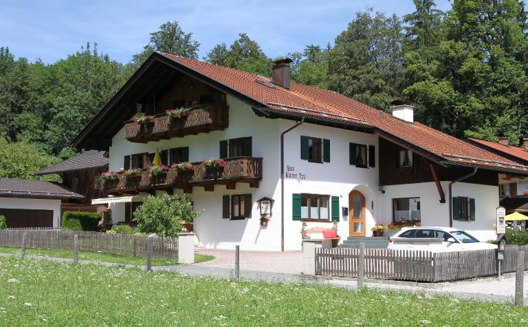 Ferienwohnungen Wurzer Toni - B&B Grainau
