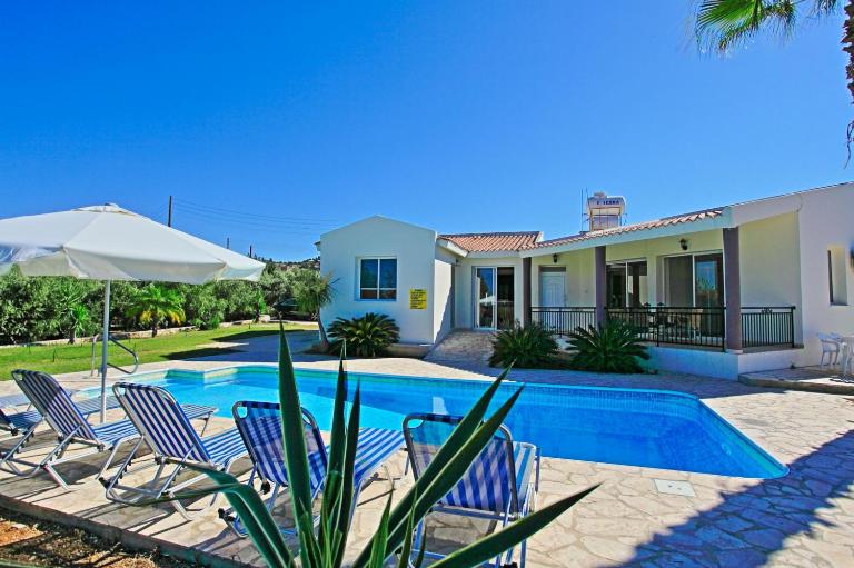 Villa Anthoulis - Bed and Breakfast Pólis