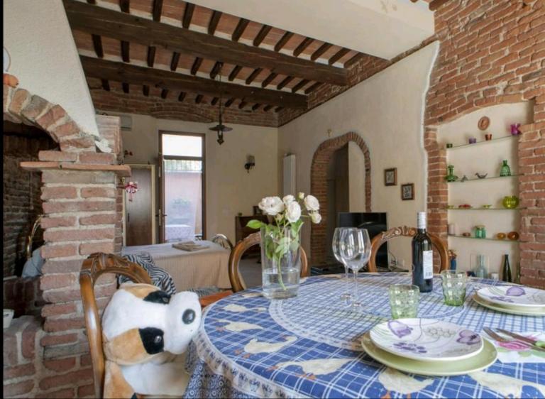 Taverna rustica in Toscana - B&B Fucecchio