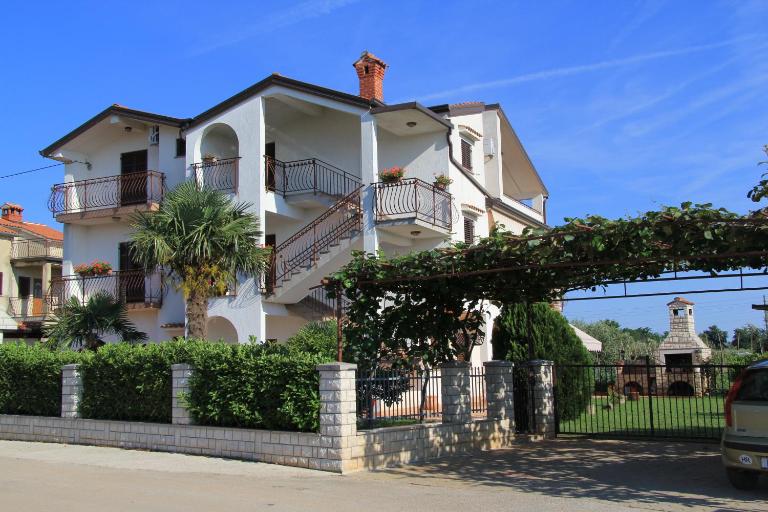 Apartments Jasna - Ferienwohnung Umag