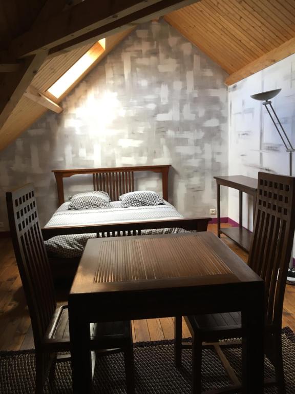 Maison Bourtoulot - Bed and Breakfast Mérilheu