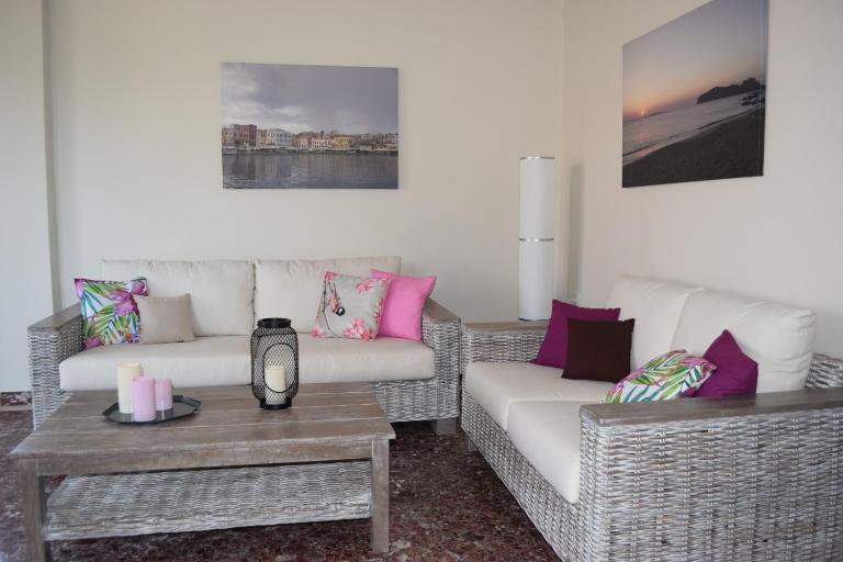 Modern Apartment with Garden - Ferienwohnung Kissamos