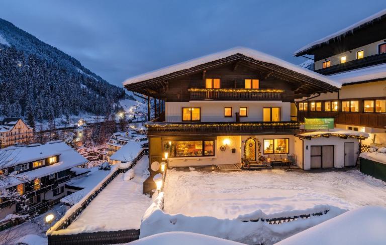 Pension St.Leonhard - B&B Bad Gastein