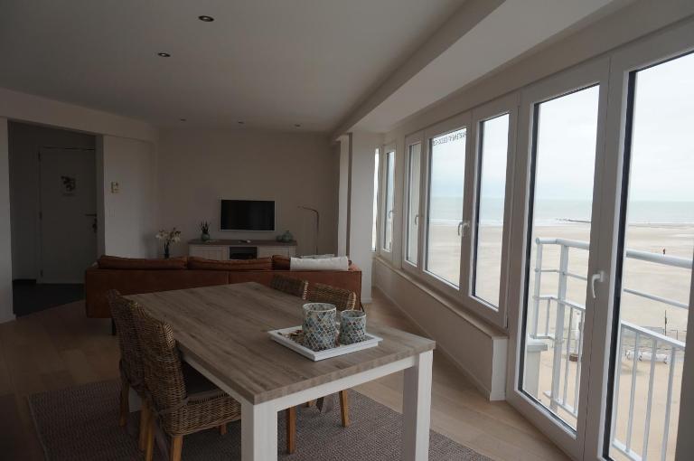 Appartement Mariakerke-Bad Zeezicht - B&B Ostend