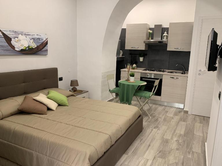 Da NINETTA RESTERETE SENZA PAROLE, GARANTITO! - B&B Napoli