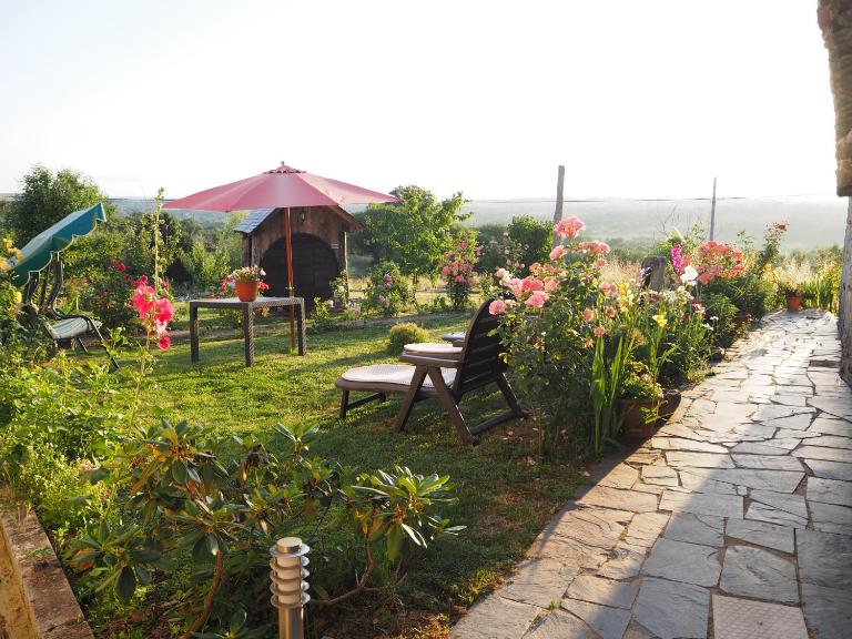Casa Dos Fuelles - B&B Ourense