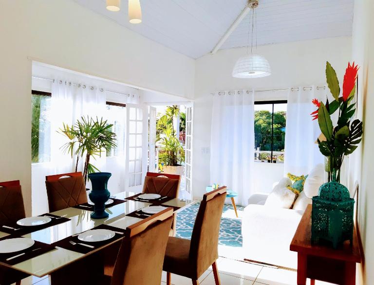 Espetacular Casa 3 SUÍTES cozinha varanda vista a passos da praia - Chambres d'hôtes Armação dos Búzios