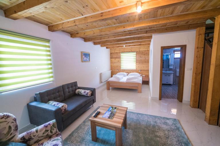 Vila "Volujak" - Ferienwohnung Tjentište