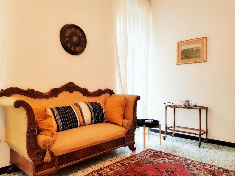 Medieval Pieve Essenza di Riviera - holiday home with garden, WiFi & parking - Ferienwohnung Pieve di Teco