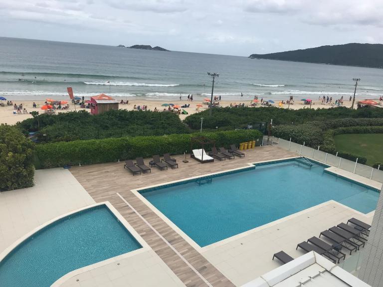 Alto Padrão Pé na Areia - B&B Florianópolis