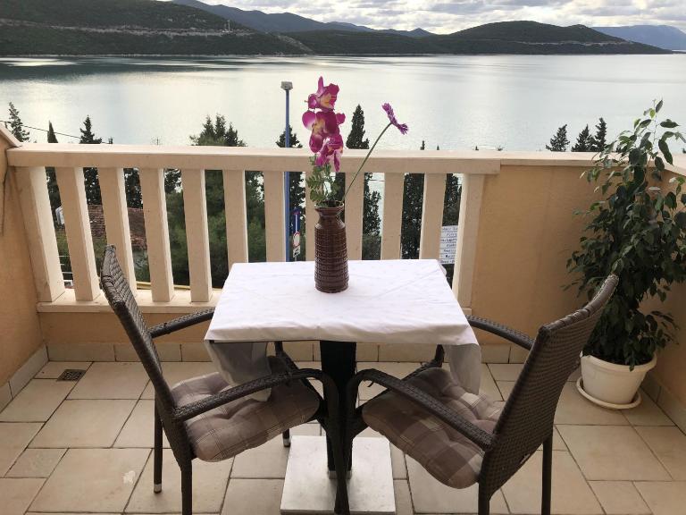 Apartmani Ancora - Chambres d'hôtes Neum