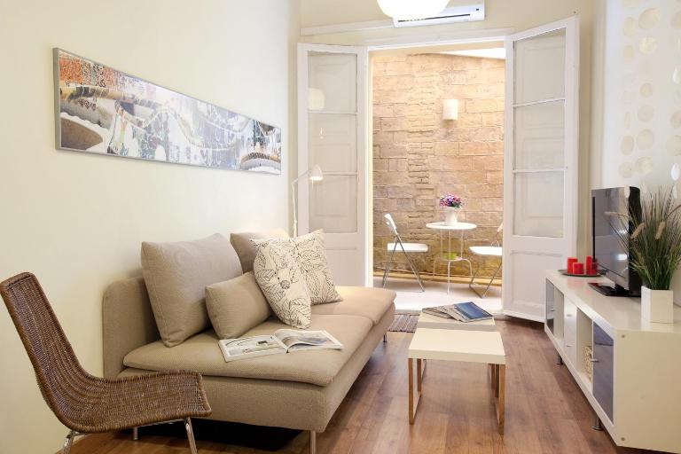 CON GRACIA - B&B Barcellona