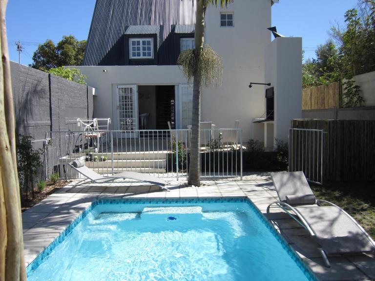 Quainton Cottages - Bed and Breakfast Hermanus