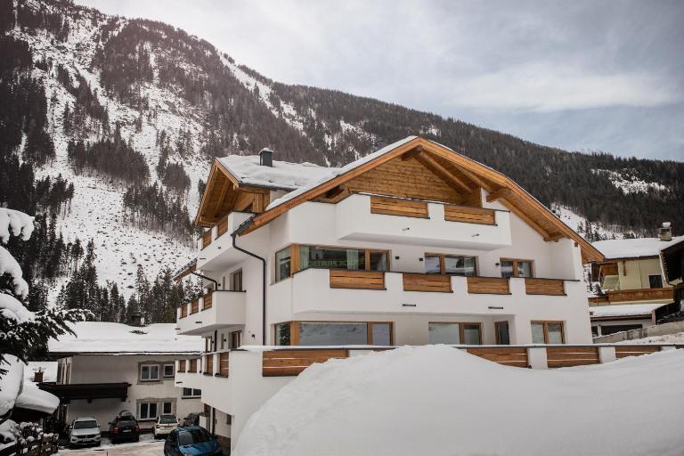 Mountain Living - Ferienwohnung Neustift im Stubaital