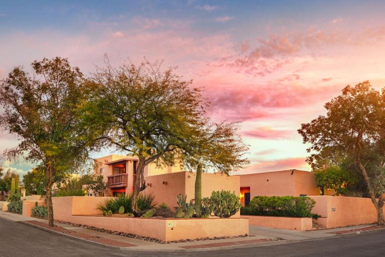 Adobe Rose Inn - B&B Tucson