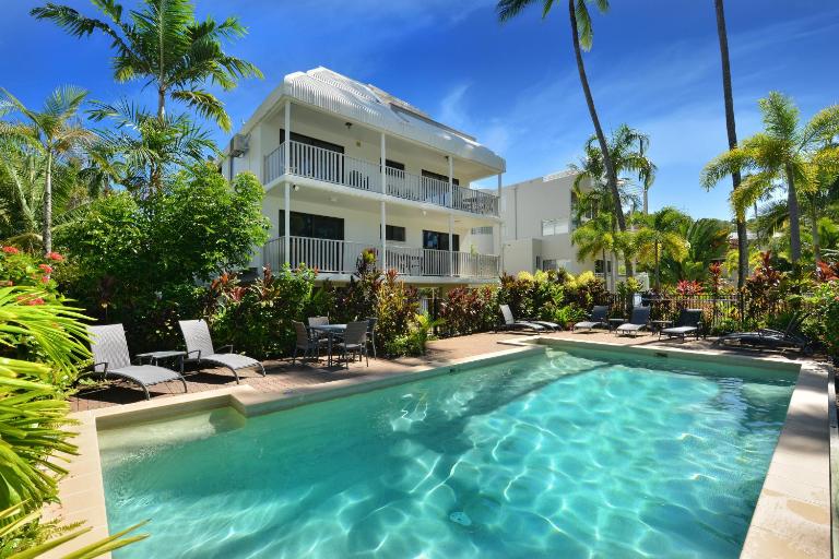 Tropical Reef Apartments - Chambres d'hôtes Port Douglas