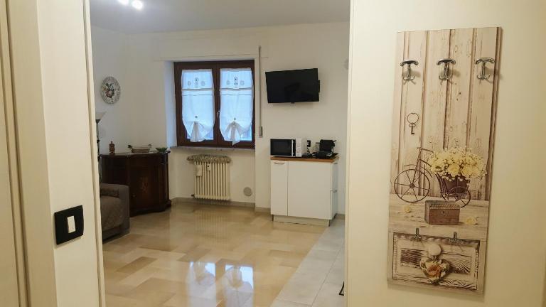 Casa della nonna per voi parcheggio gratuito condizionatore portatile CIR 0052 - Chambres d'hôtes Aoste