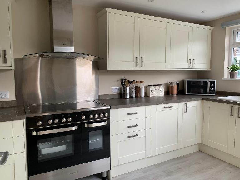 Newly Renovated & Spacious House - B&B Seahouses