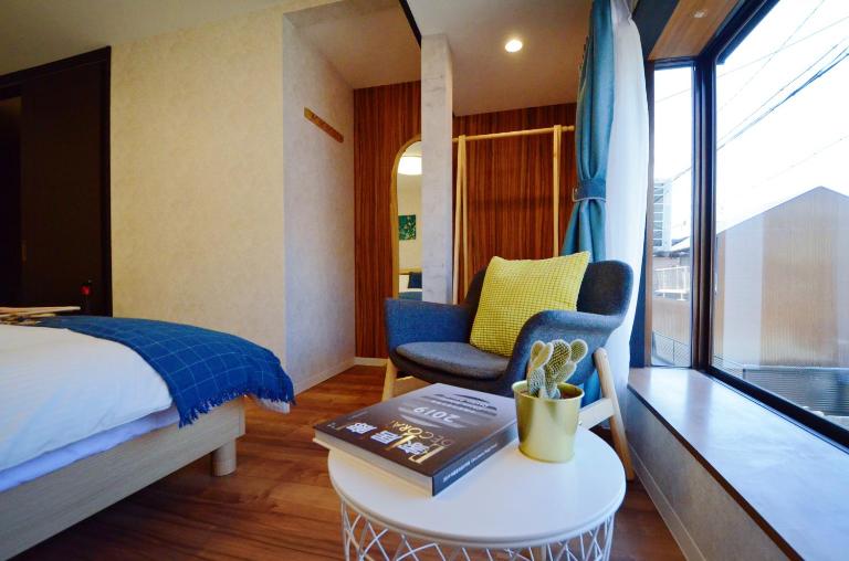 Yamato Family House - 2 Floors | 3 bedrooms - Bed and Breakfast Osaka