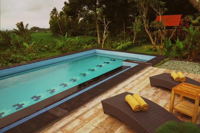 Dukuh Baturan Villa - B&B Jatiwala