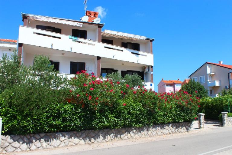 Apartment Arna - Bed and Breakfast Krk