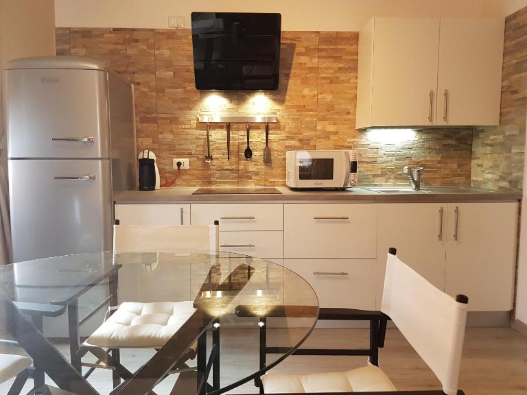 Moro Dal Castel - Appartamento Al Moro - Ferienwohnung Castelnuovo del Garda
