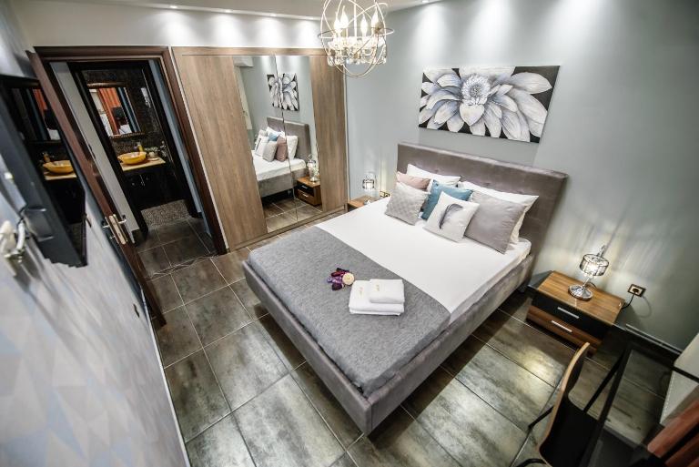 One of a kind Luxury Apartment in City Center Near HELEXPO - Ferienwohnung Thessaloniki
