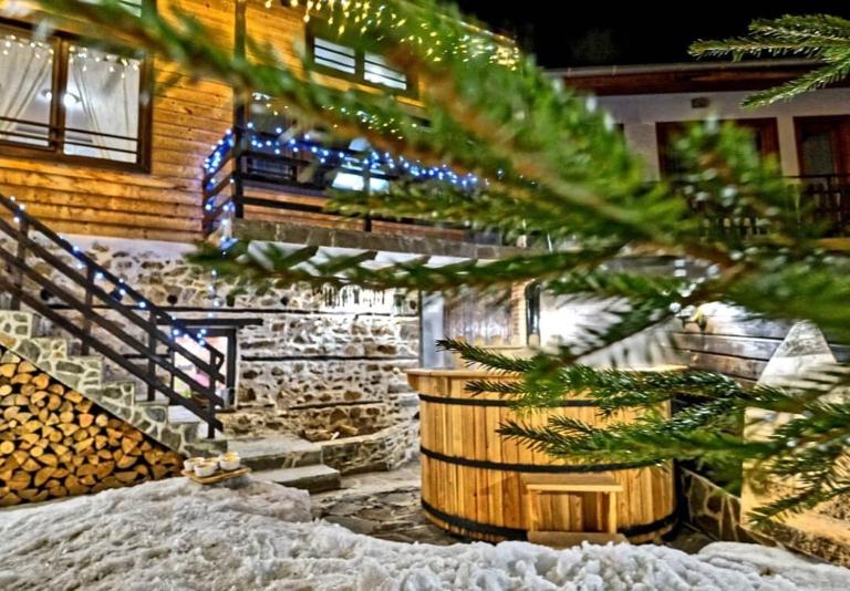 Kutsinska House - B&B Progled