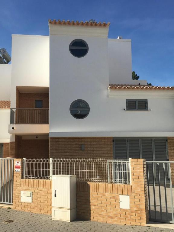 Villa de vacances 3 chambres et 6 couchages max. à proximité de mer à Praia Verde Algarve - Chambres d'hôtes Monte Gordo