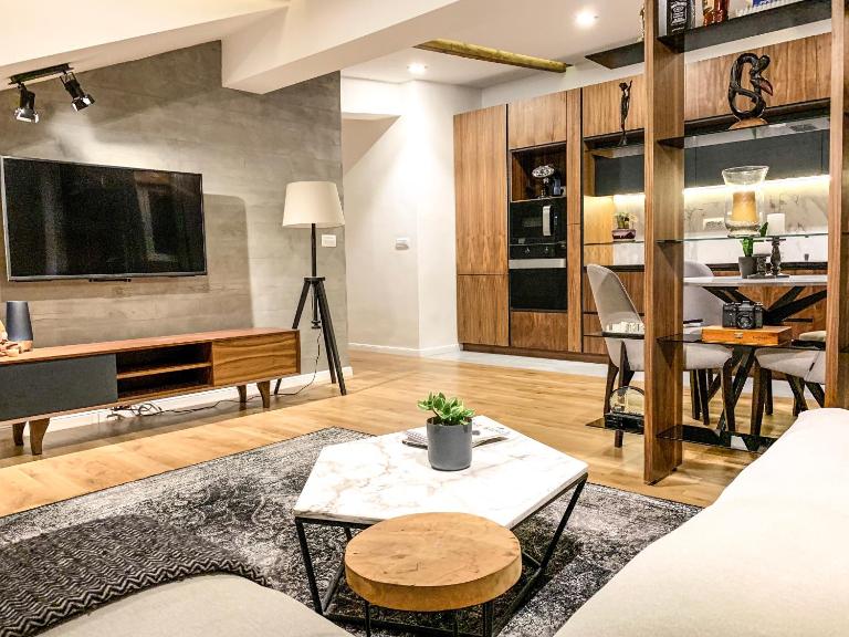 Contemporary apartment with amazing view of Skopje - B&B Skopje