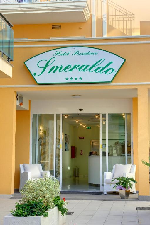 Residence Suite Smeraldo - Chambres d'hôtes Riccione