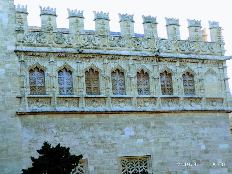 Valencian Dreams Lonja - B&B Valencia